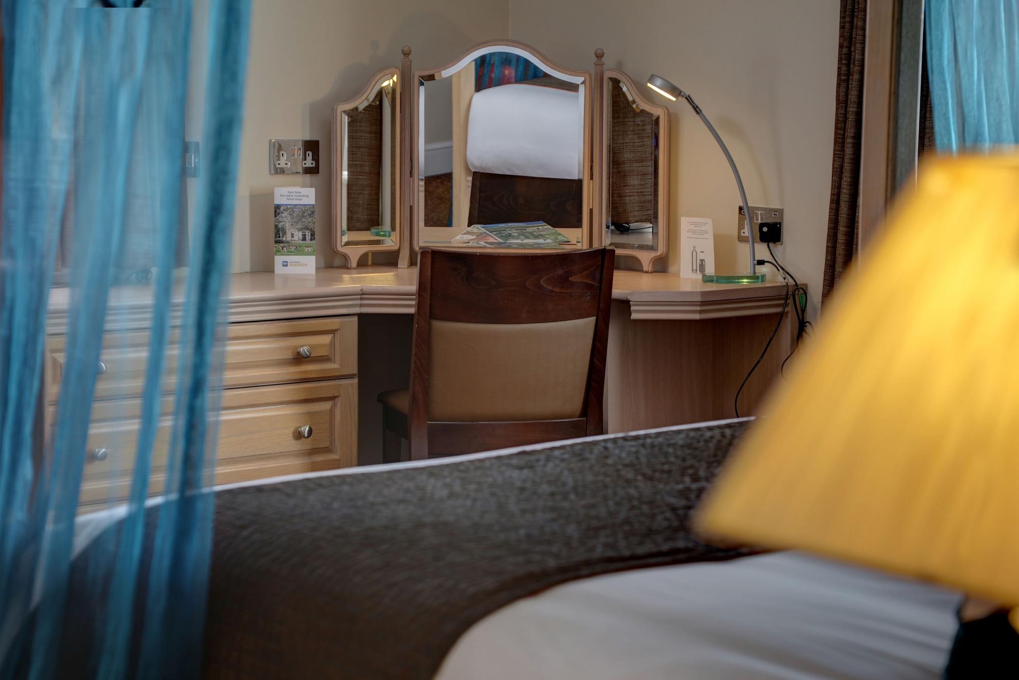 Ivy Hill Hotel, Sure Collection By Western Chelmsford